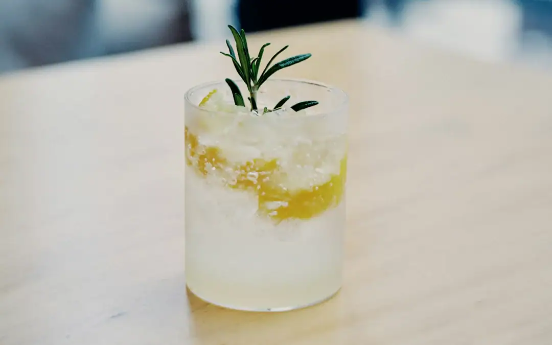 How to Make Healthy Homemade Sodas with Essential Oils